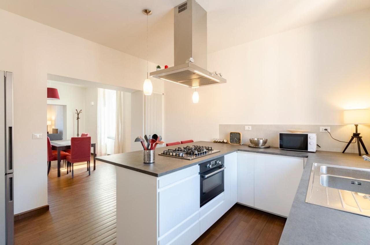 Joivy Spacious Family Apt For 4, In Carignano, Cenova Dış mekan fotoğraf