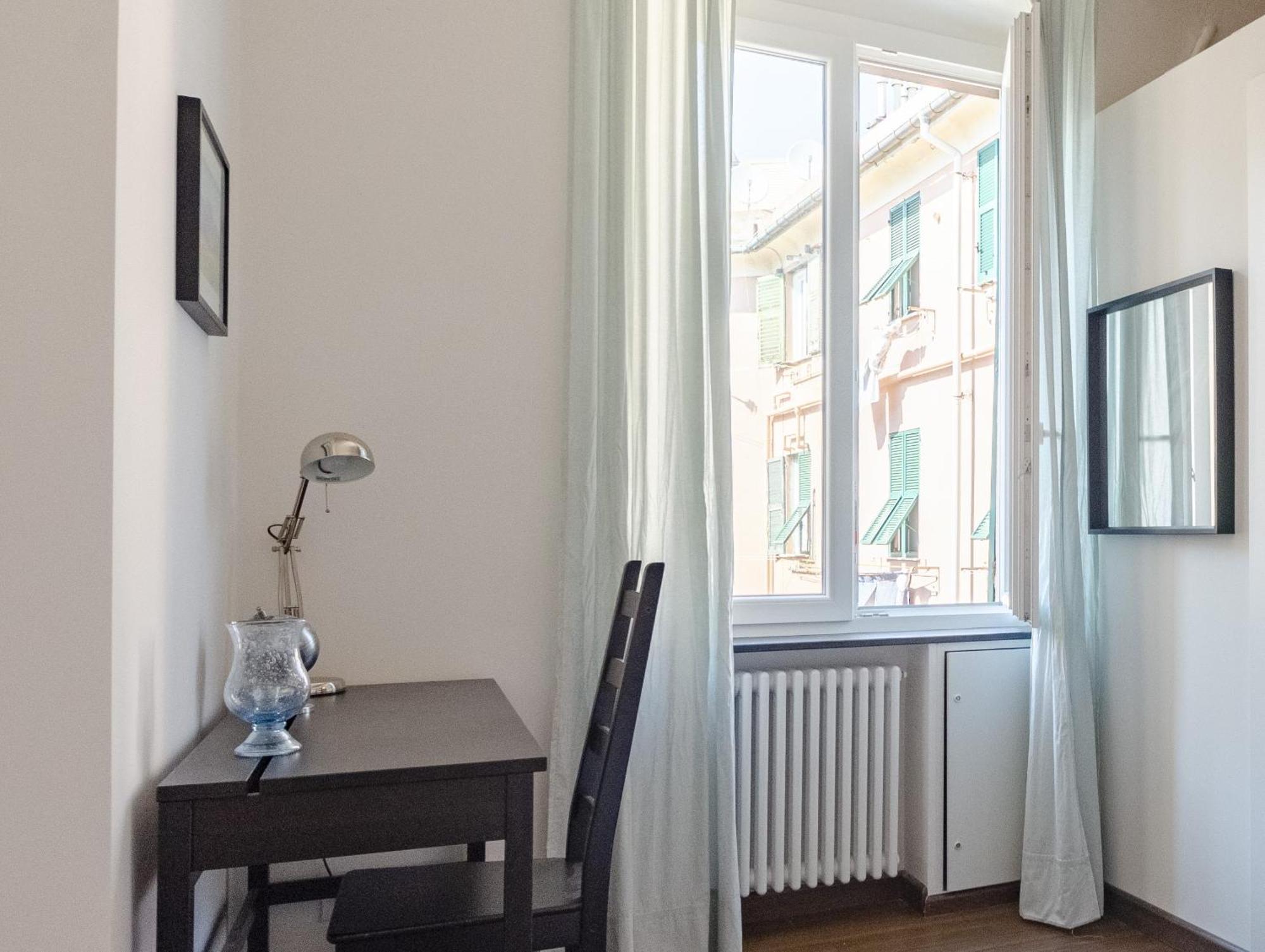Joivy Spacious Family Apt For 4, In Carignano, Cenova Dış mekan fotoğraf